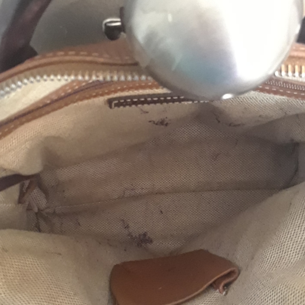 Dooney & Bourke purse